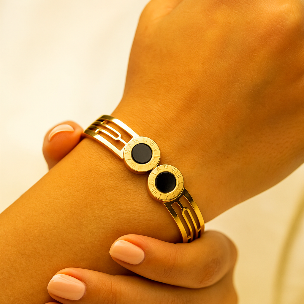 Women Gold-Plated Bangle-Style Bracelet