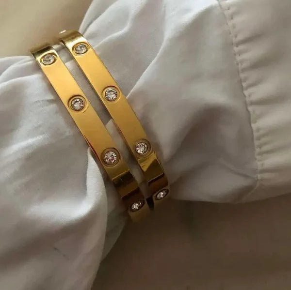 Women Gold-Plated Bangle-Style Bracelet